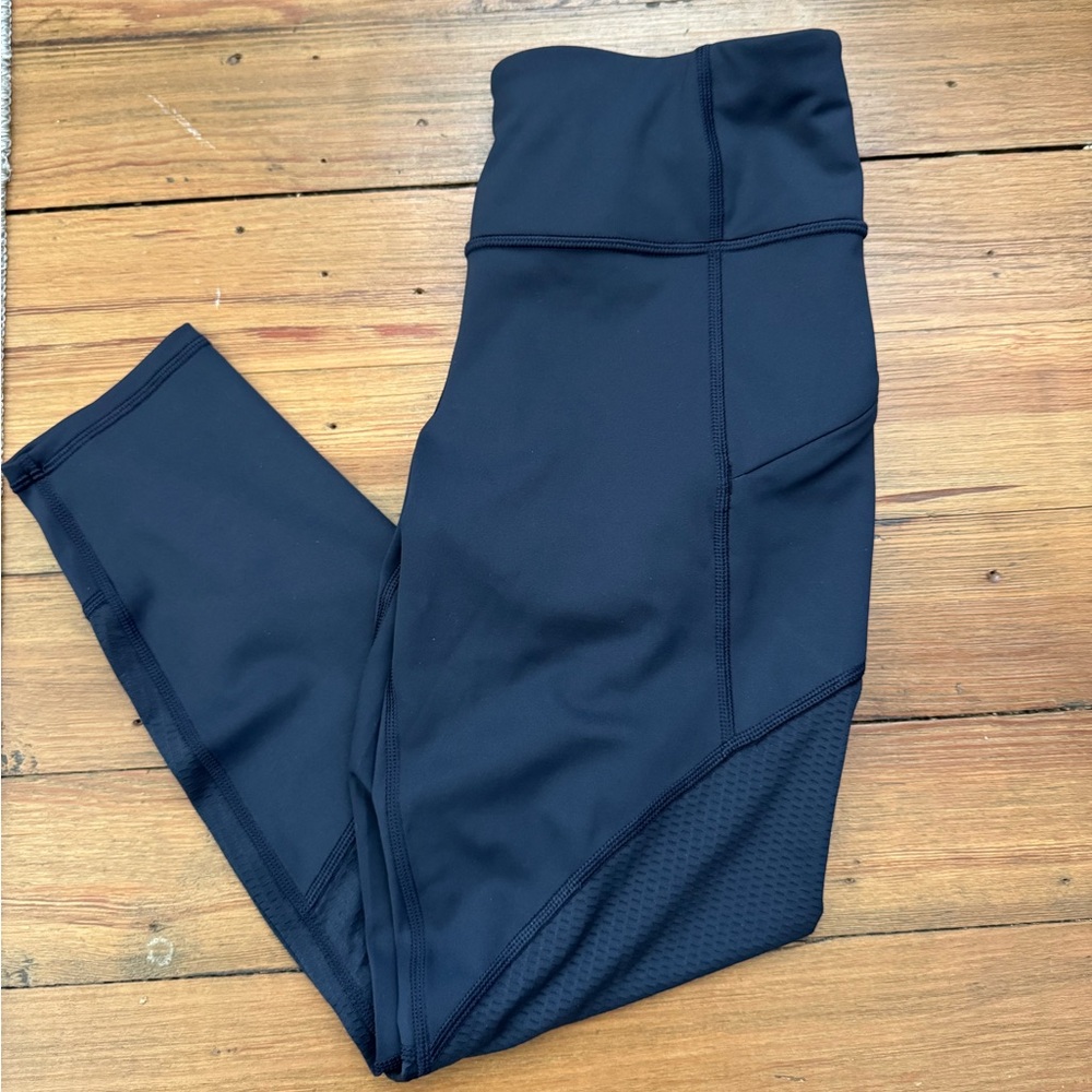 Athleta Contender Mesh 7/8 Tight Leggings